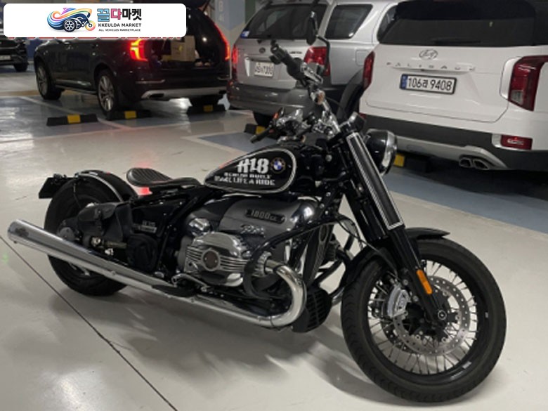 BMW R 18 2021년식 BMW R18 퍼스트에디션 바버풀튜닝 판매합니다.
