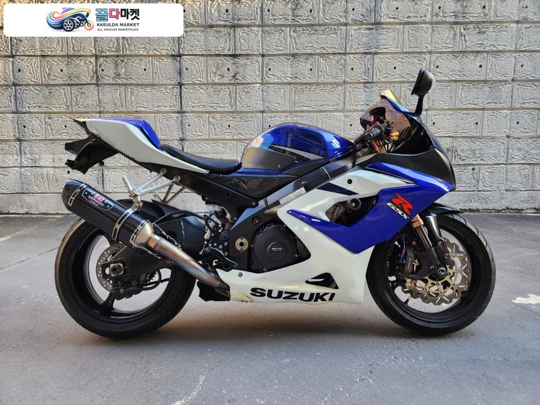 스즈끼 GSX R 1000 2005년식 관리 잘 된 스즈키 3세대 05년식 GSX-R1000 K5 요시무라 머플러 북미 풀파워 판매합니다.