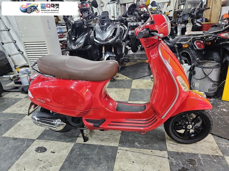 베스파 LX 125 2019년식 ▶ 베스파 LX125 / 할부,대차,캐피탈 가능 ◀