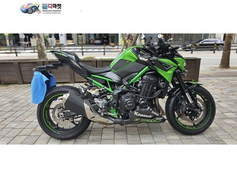 가와사키 Z 900 ABS 2022년식 키로수 적은 관리잘된 z900 입니다.