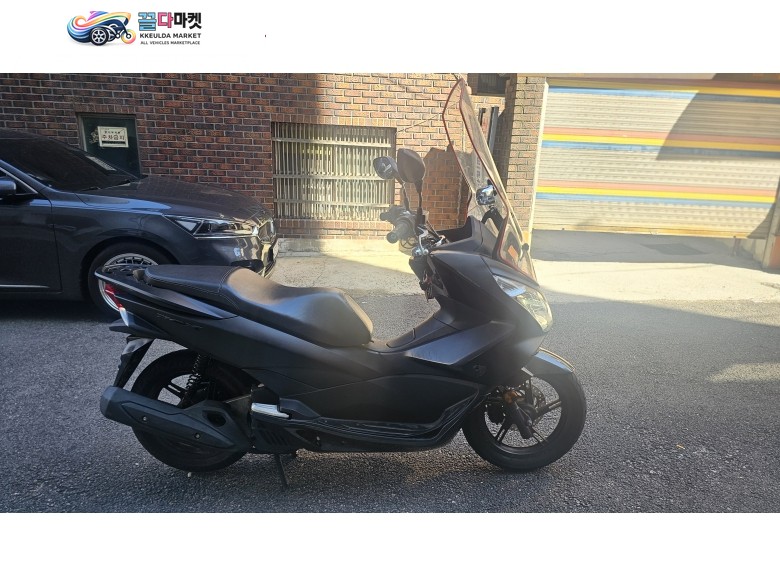 혼다 PCX 125 FI 2015년식 혼다pcx125 2015년식 팔아요.