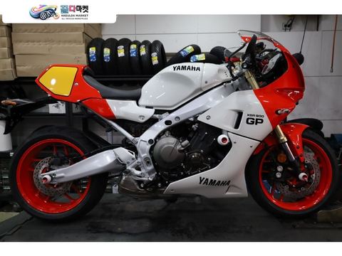 야마하 XSR 900 GP 2025년식 [야마하 서대문점] XSR900GP 화이트 REVE 데모카 판매 / XSR900GP 25년식 화이트 신차