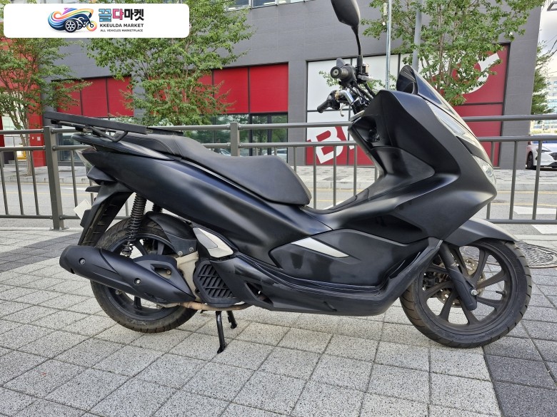 혼다 PCX 125 FI 2019년식 ▶▷드라이브애드/DC-035/ 혼다 / PCX /19년식/ 6.7만km /중고 오토바이 판매◁◀