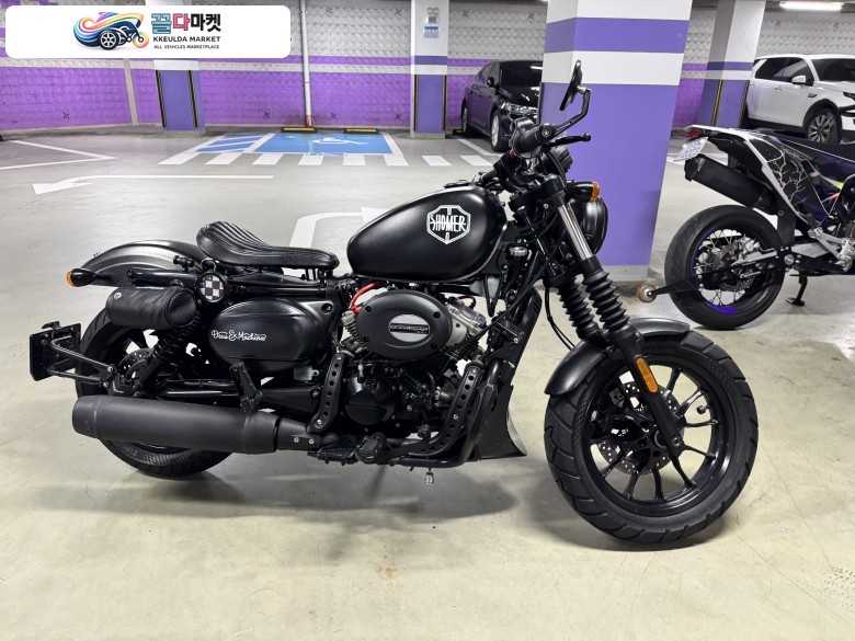 KR/S&T/효성 아퀼라 300 2021년식 21년식 아퀼라300 90xxkm