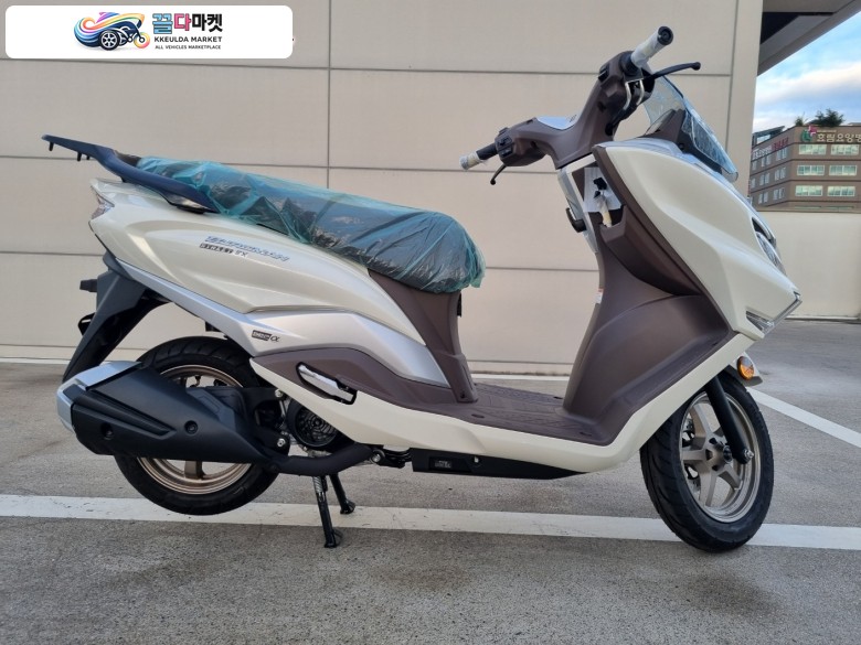 스즈끼 버그만 스트리트 125 EX 2026년식 울산동구 OK모터뱅크(스즈키대리점) 2026년식 스즈키 버그만 스트리트125 재입고!핫!핫!클릭!!