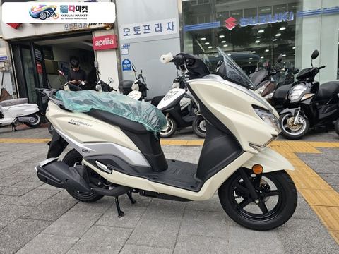 스즈끼 버그만 스트리트 125 EX 2026년식 [신차] 스즈키 버그만 스트리트 125 EX
