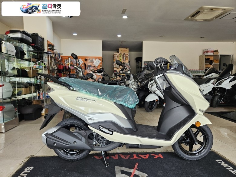 스즈끼 버그만 스트리트 125 EX 2026년식 2026년식 버그만 스트리트 125 EX 신차 판매합니다.