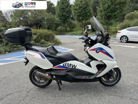 BMW C 650 GT 2015년식 bmw c650gt 2015년식 생활풀옵션 화이트컬러 환검구변완료 팝니다