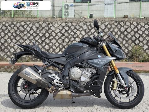 BMW S 1000 R 2018년식 ㅣ모두의바이크ㅣ 2018년식 BMW-S1000R 깔끔한 바이크ㅣ판매ㅣ매입ㅣ대차ㅣ전국무료배송