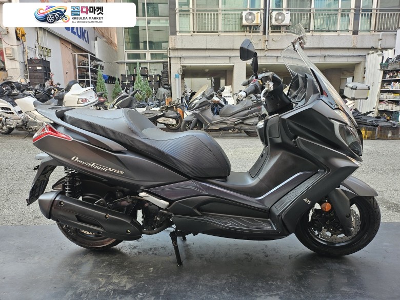 킴코 다운타운 ST 125 i ABS 2021년식 킴코 다운타운ST125 21년식 판매합니다