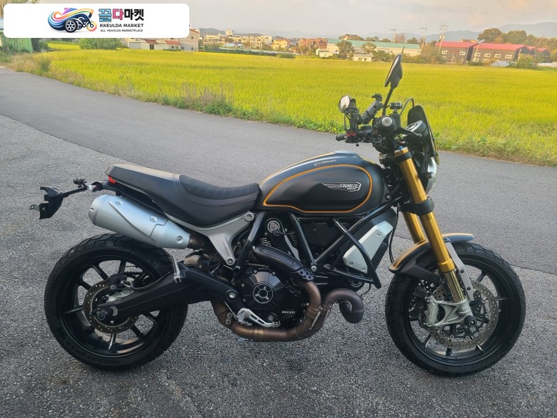두카티 스크램블러 1100 스포츠 2019년식 깔끔한 스크램블러S 19년식 판매