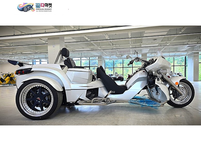 리와코 GT 투어링 140 2025년식 [청주바이크월드] 리와코 GT TOURING 140 화이트/다크블루