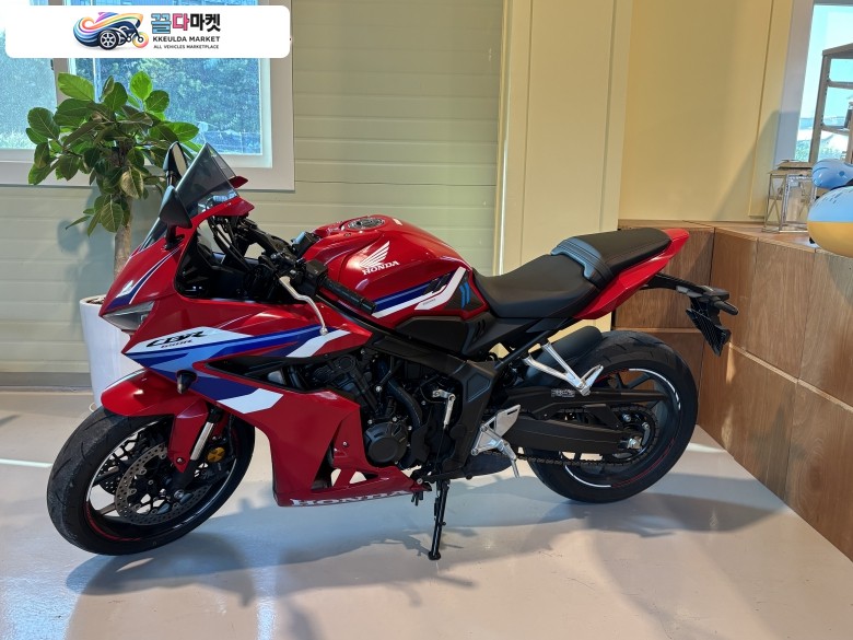 혼다 CBR 650 R E 클러치 2024년식 경기 수원 혼다cbr650r 이클러치 판매
