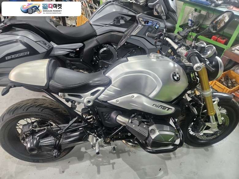 BMW R 나인 T 2022년식 알나인티 노말 22년식 판매합니다.