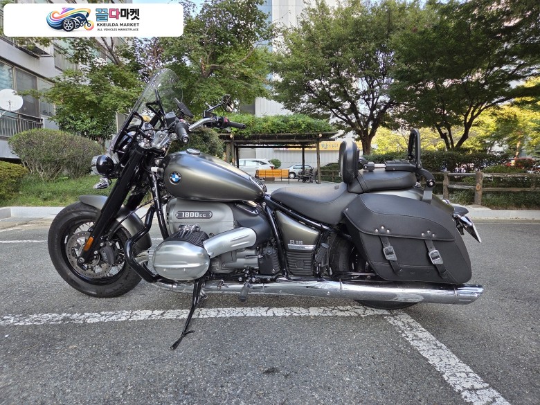 BMW R 18 클래식 2022년식 BMW R18 클래식 2022년식 팝니다