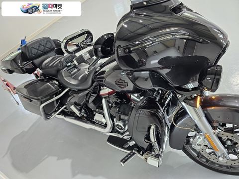 할리데이비슨 CVO 스트리트 글라이드 2020년식 [3700만원] 할리데이비슨 스트리트글라이드 CVO 2020년식 풀옵션 판매합니다.