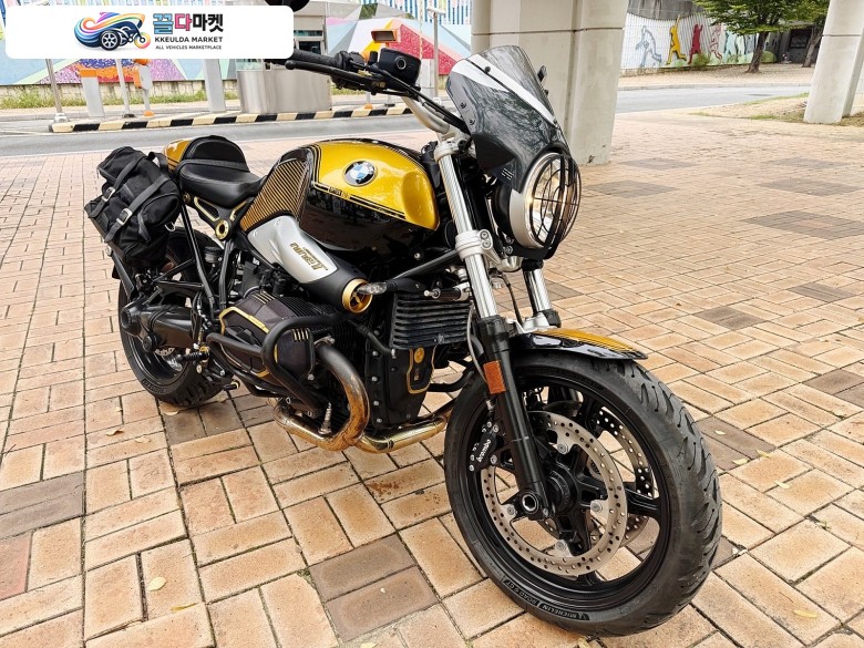 BMW R 나인 T 퓨어 2020년식 BMW RnineT Pure 719 2020년식 풀옵션 판매합니다.