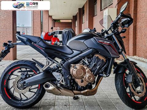 혼다 CB 650 F 2018년식 2018년식 혼다 CB650F 팝니다.