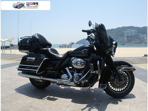 할리데이비슨 울트라 클래식 2013년식 할리데이비슨 울트라 클래식 팝니다.
