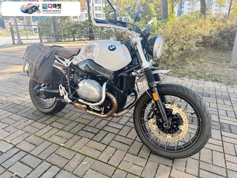 BMW R 나인 T 어반 GS 2018년식 BMW RnineT 어반GS 튜닝바이크 판매합니다.(2018년식)