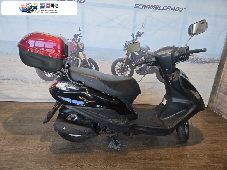 DNA모터스/대림 VF 100 F 2019년식 [가와사키 영등포 / 바이크랜드 / VF100F 19년식 블랙컬러]