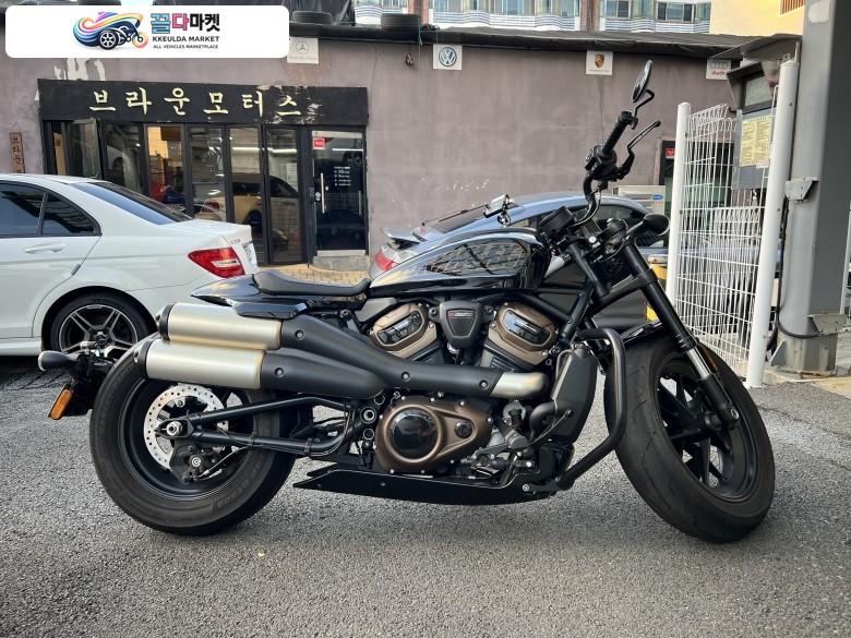 할리데이비슨 스포스터 S 2021년식 할리데이비슨 스포스터S 2021연식 4600km 신차급 컨디션