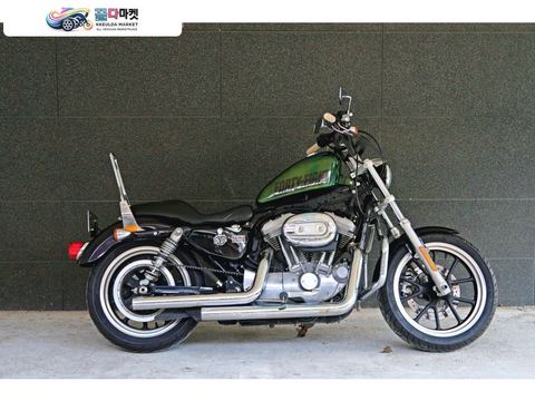 할리데이비슨 883 슈퍼로우 2017년식 17년식 883슈퍼로우 판매합니다.