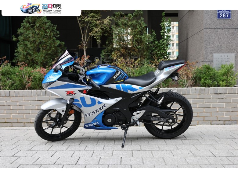 스즈끼 GSX R 125 ABS 2021년식 최고의 입문용 레플리카! 125cc 스포츠 바이크의 정점! gsx r125판매합니다  대차가능