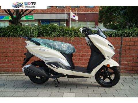 스즈끼 버그만 스트리트 125 EX 2026년식 색상별 출고가능~~