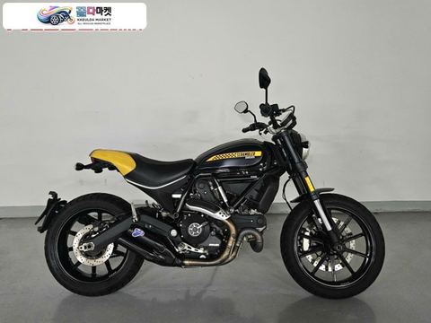 두카티 스크램블러 풀 스로틀 2018년식 두카티 스크램블러 800 풀스로틀 1인신조 판매합니다