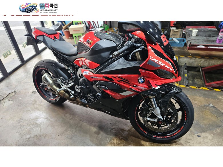 BMW S 1000 RR 2023년식 23년식 S1000RR 레드색상 레이스팩 판매합니다 (보증26년5월)