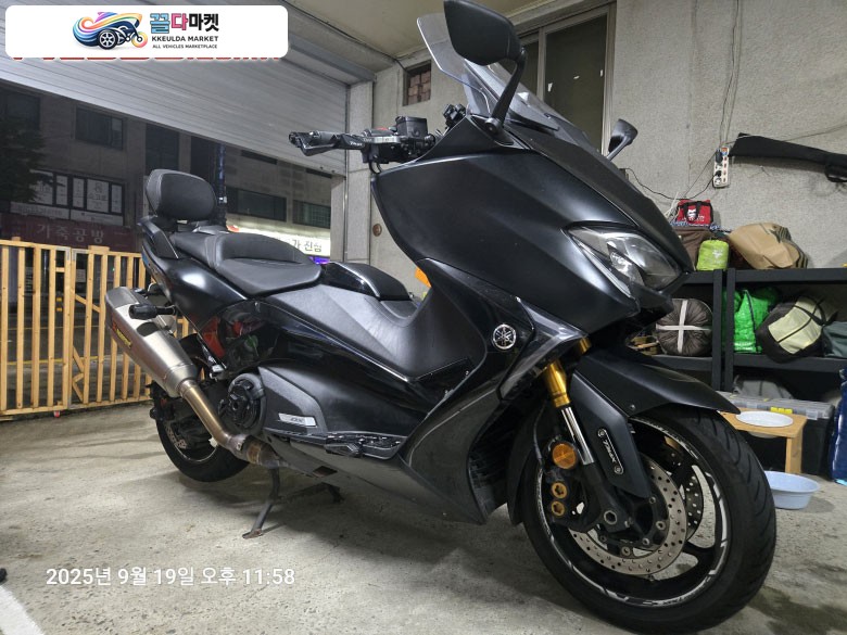 야마하 티맥스 DX 2019년식 정비완료) 아크라구변/19년식 티맥스DX 판매 및 대차 합니다.