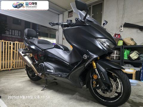 야마하 티맥스 DX 2019년식 정비완료) 아크라구변/19년식 티맥스DX 판매 및 대차 합니다.