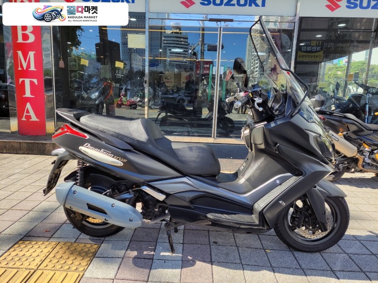 킴코 다운타운 ST 125 i 2017년식 킴코 부산대리점 / 무이자 국민12회. 삼성.하나.현대12-36회