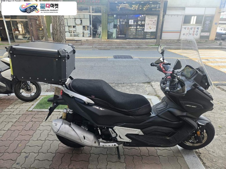 한솜바이크 ADV 350 2024년식 A급 한솜ADV350 24년식 3만키로 풀셋팅 전체점검완료