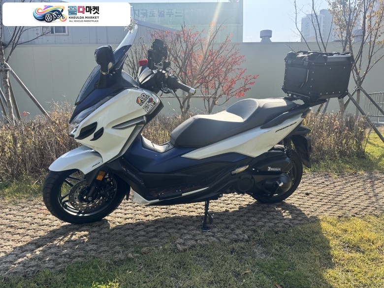 혼다 포르자 300 2020년식 2020년식 포르자300 11162km 상태 aa급 팝니다