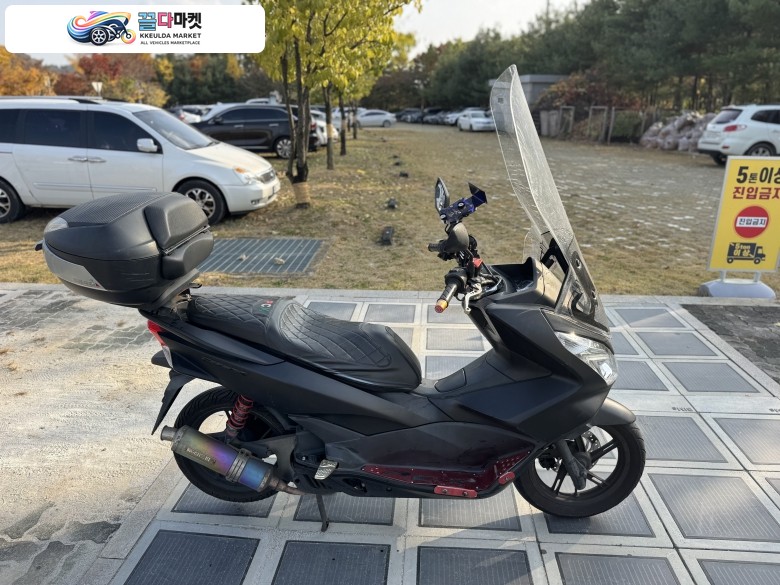 혼다 PCX 125 FI 2016년식 pcx125 16년 모리와끼풀배기 스마트키튜닝 완전 풀튜닝 팝니다
