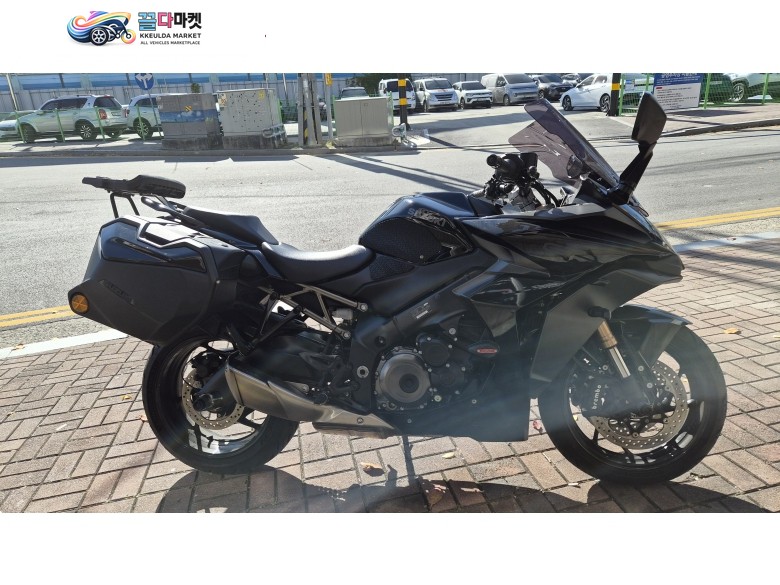 스즈끼 GSX S 1000 GT 2022년식 스즈키_1000GT 판매합니다.