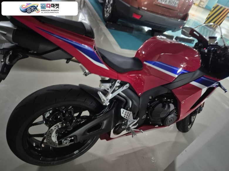 혼다 CBR 600 RR 2025년식 CBR600RR 팝니다
