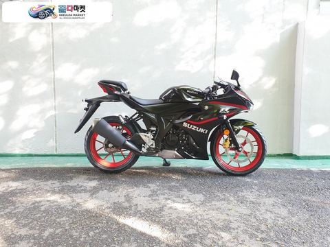 스즈끼 GSX R 125 ABS 2024년식 디엠바이크&스즈키마포점 - 2025년식 스즈키 GSX-R125ABS [ 신차!! ] 전차종매입!대차가능!