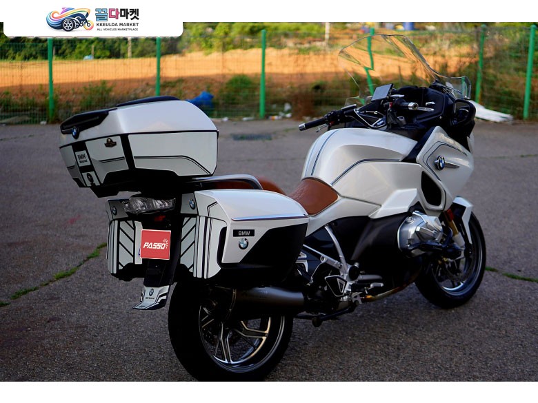 BMW R 1250 RT 2022년식 **아끼는오토바이팝니다**
