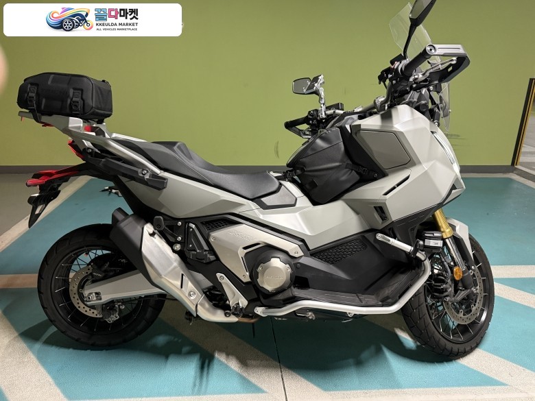 혼다 X ADV 2025년식 혼다 X-ADV 750 25년식 짧은 주행 거리 신차급