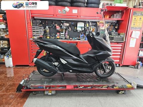 혼다 PCX 125 ABS 2025년식 25년식 중고 PCX 판매 합니다.