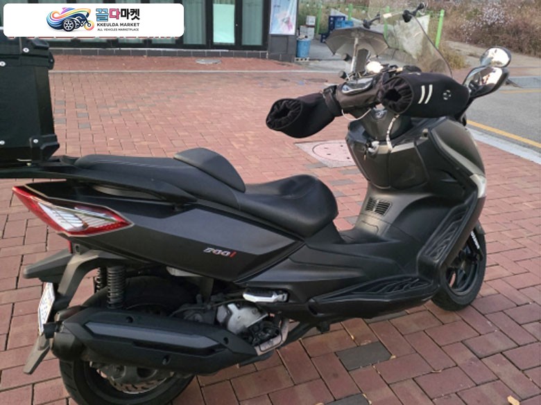 SYM 조이맥스 300 i 2015년식 조이맥스300i팝니다