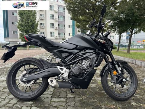 혼다 CB 125 R 2024년식 25년 출고 24년식 CB125R 신차급 판매합니다
