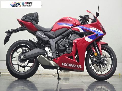 혼다 CBR 650 R E 클러치 2025년식 신차급 판매. 혼다 CBR650R E-클러치. PPF시공