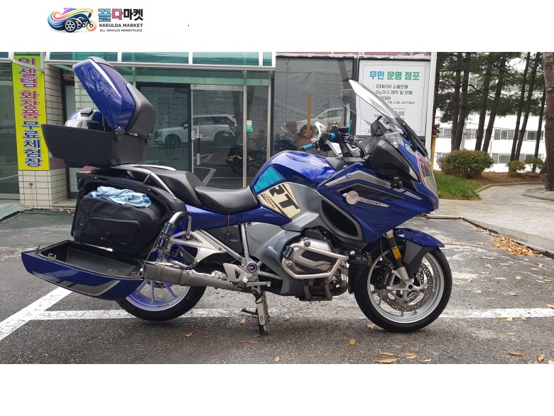 BMW R 1200 RT 2015년식 2015년식 R1200RT 입니다.