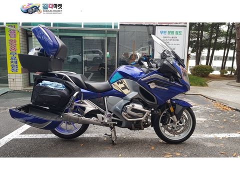BMW R 1200 RT 2015년식 2015년식 R1200RT 입니다.