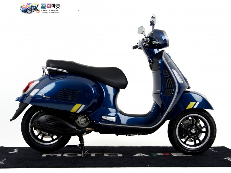 베스파 GTS 300 슈퍼테크 2025년식 [베스파공식]무료배송+무이자 16개월, 신형 GTS 300 슈퍼테크 - 딥 블루