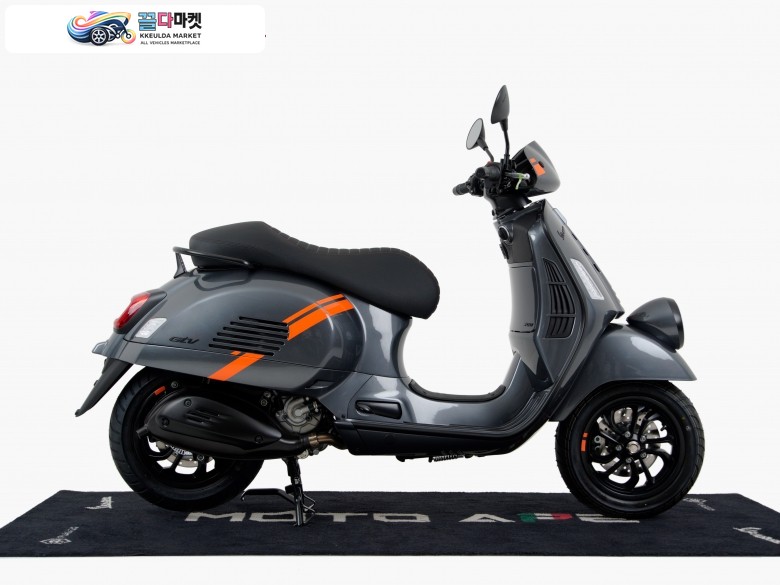 베스파 GTV 300 2025년식 [베스파공식]무료배송+카드무이자~16개월, 신형 GTV 300 - 티탄 그레이